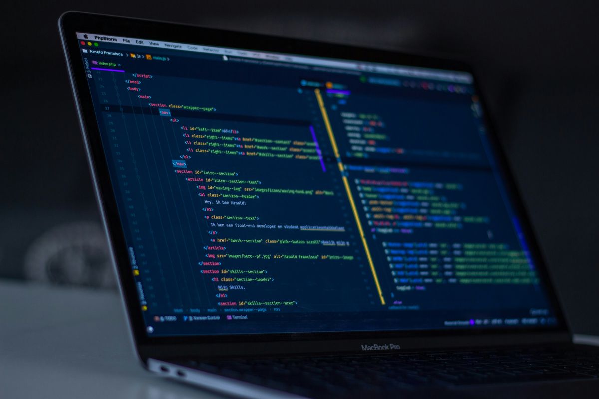 The Art of Aesthetic Code: Writing Beautiful Code with AI
